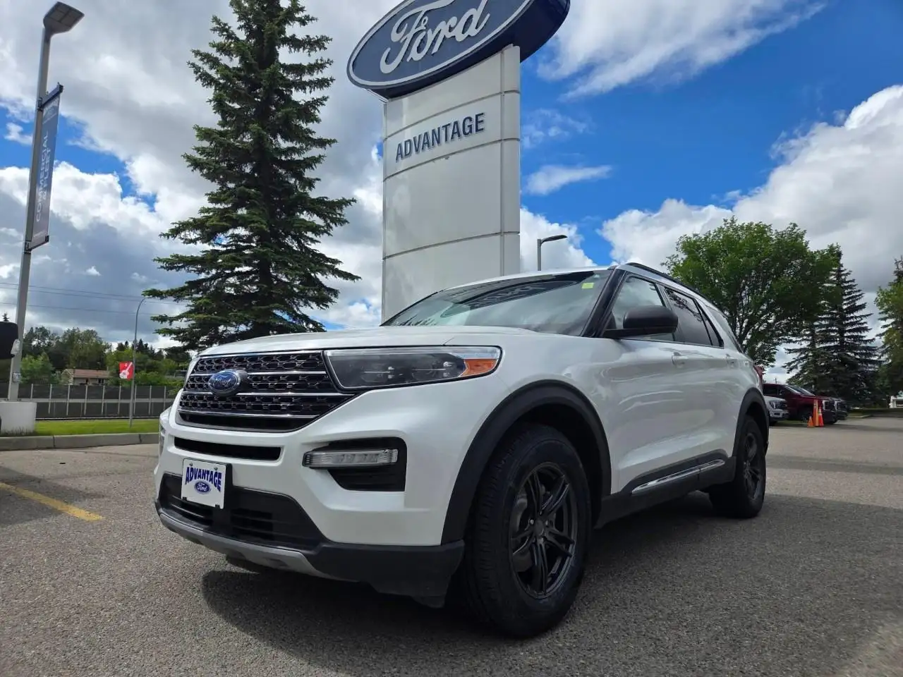 Ford Explorer снимка Ford Explorer