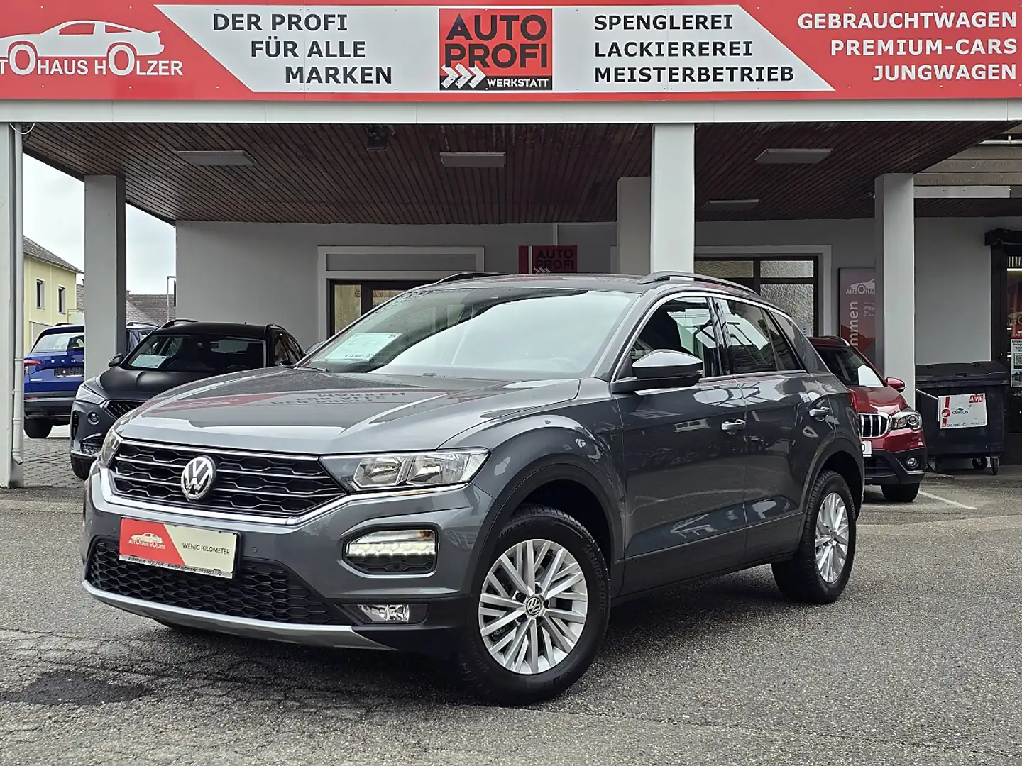 Volkswagen T-Roc 1,0 TSI Design *ACC, KESSY, Sitzheizung* Grau - 1