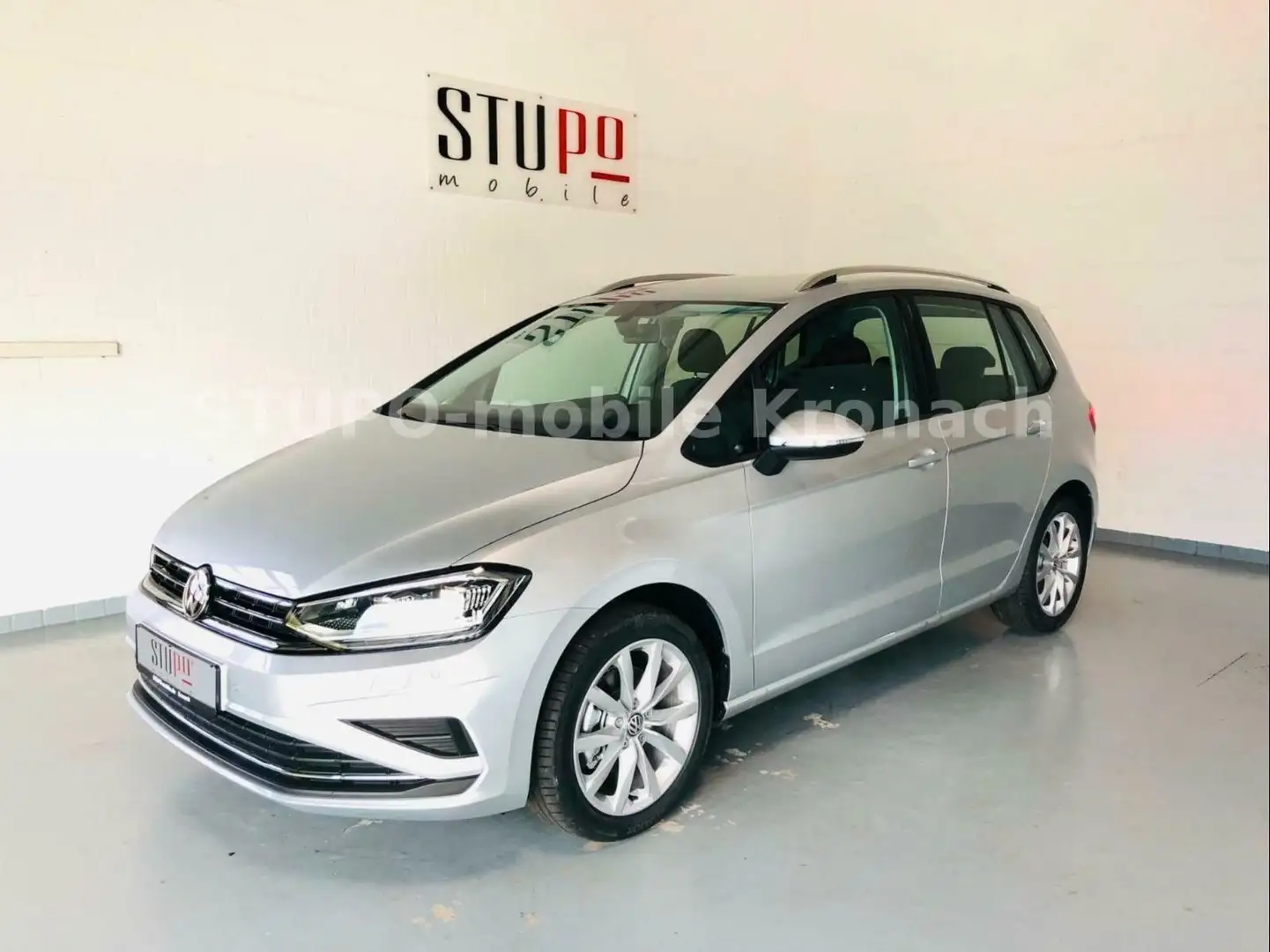 Volkswagen Golf Sportsvan Comfortline  1.5TSI LED SHZ Срібний - 1