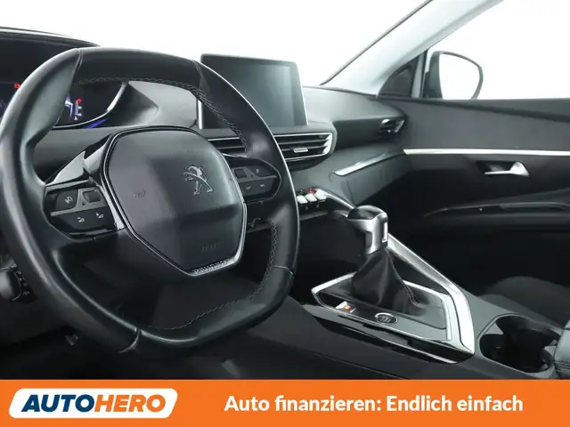 Peugeot 5008 view 11