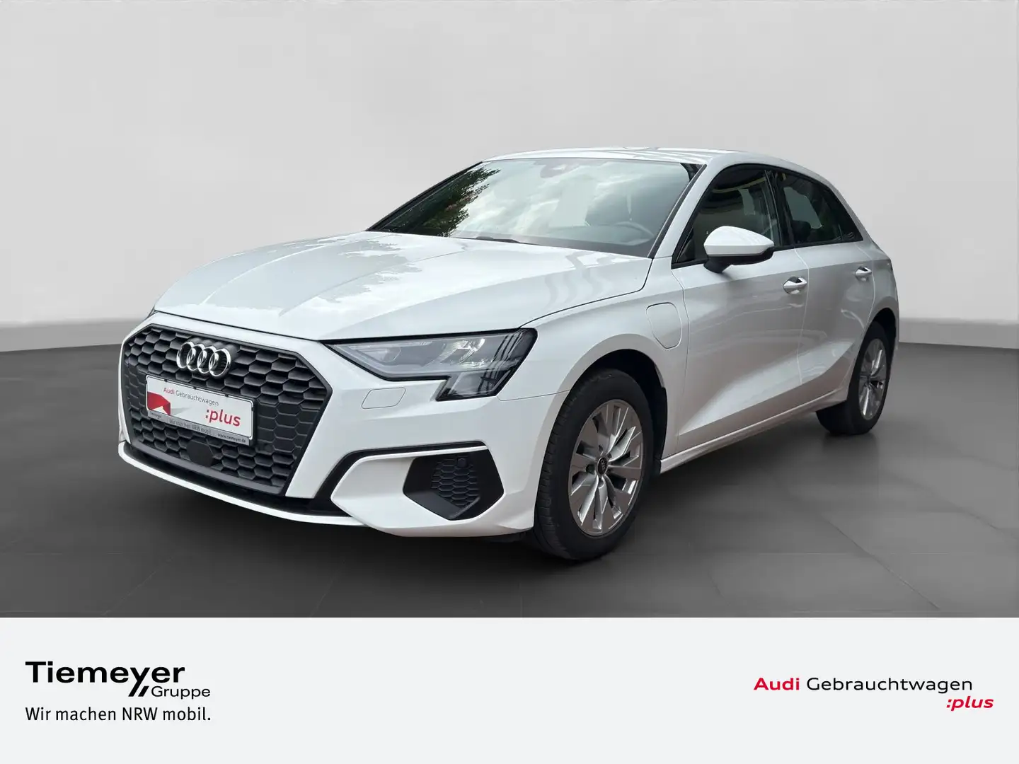 Audi A3 40 TFSIe VIRTUAL GRA AHK Weiß - 1