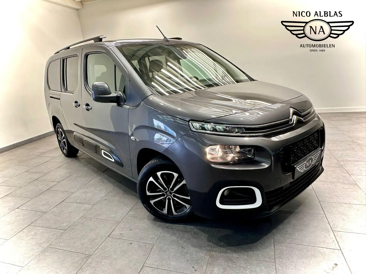 Citroen Berlingo XL 1.2 PureTech Live 7p. Gris - 1