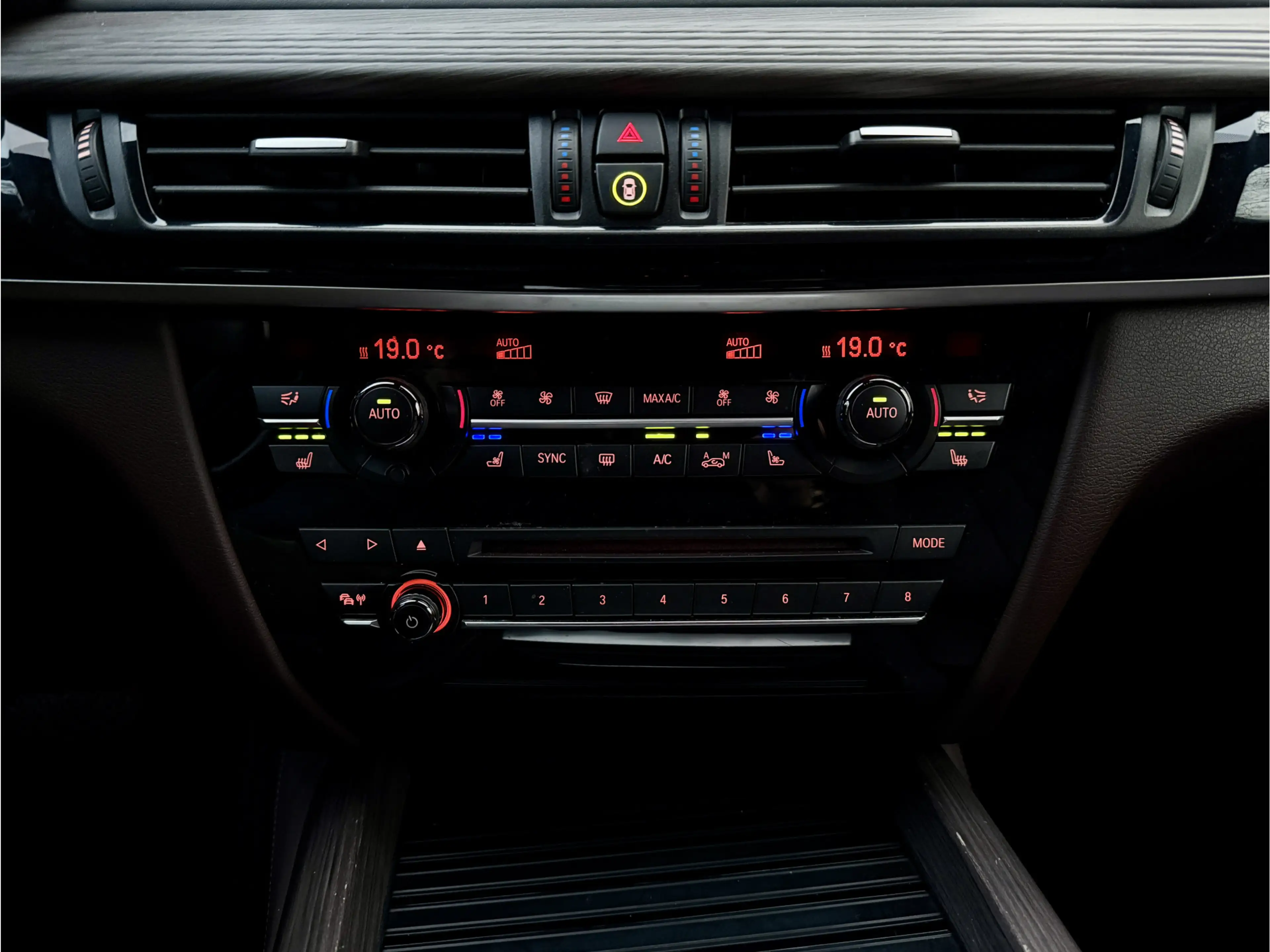 BMW X5 M50D 381pk I Grijs kenteken l 360C l Keramiek l HU — photo 10