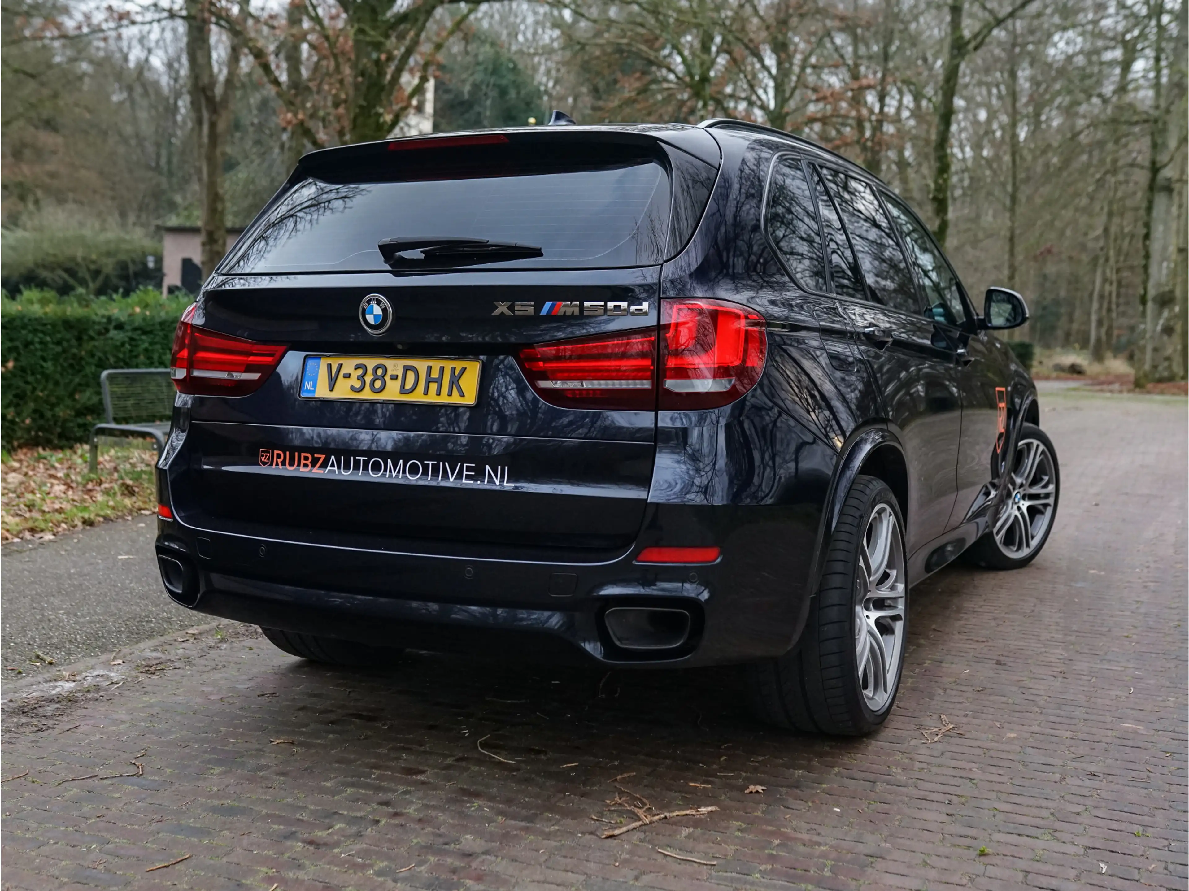 BMW X5 M50D 381pk I Grijs kenteken l 360C l Keramiek l HU — photo 13