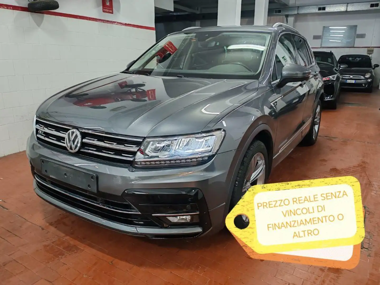 Volkswagen Tiguan 1.5 tsi R-Line 150cv dsg Grigio - 1