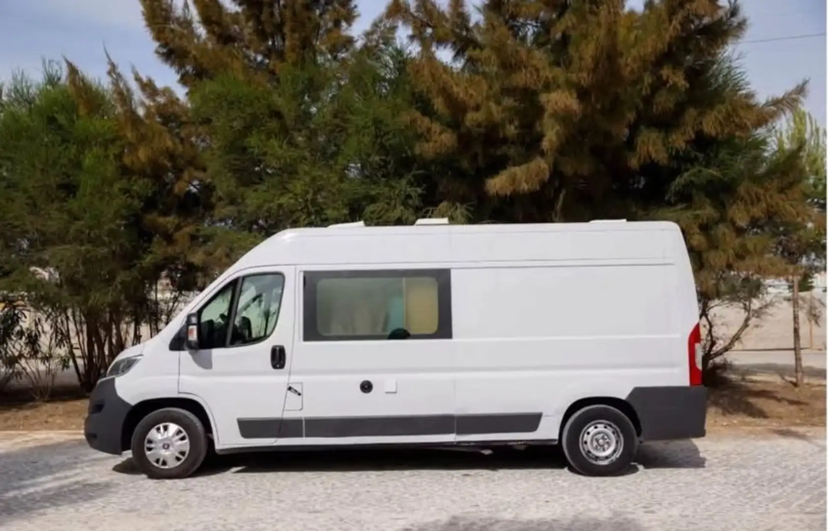 Fiat Ducato Ducato Furgón 2.8TD Largo Sin P. Lat. Blanco - 2