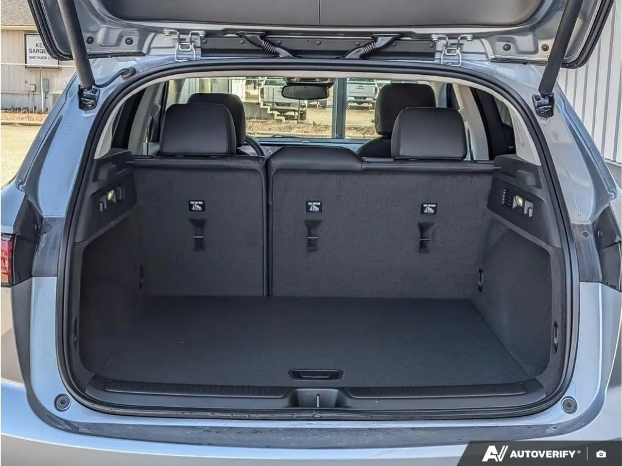 Buick Envision снимка Buick Envision