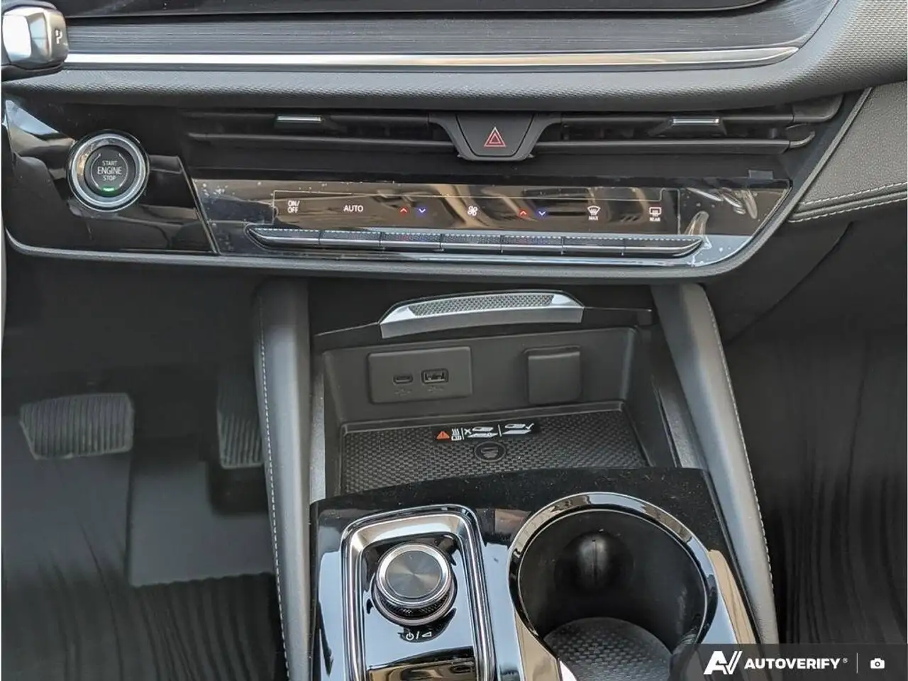 Buick Envision снимка Buick Envision