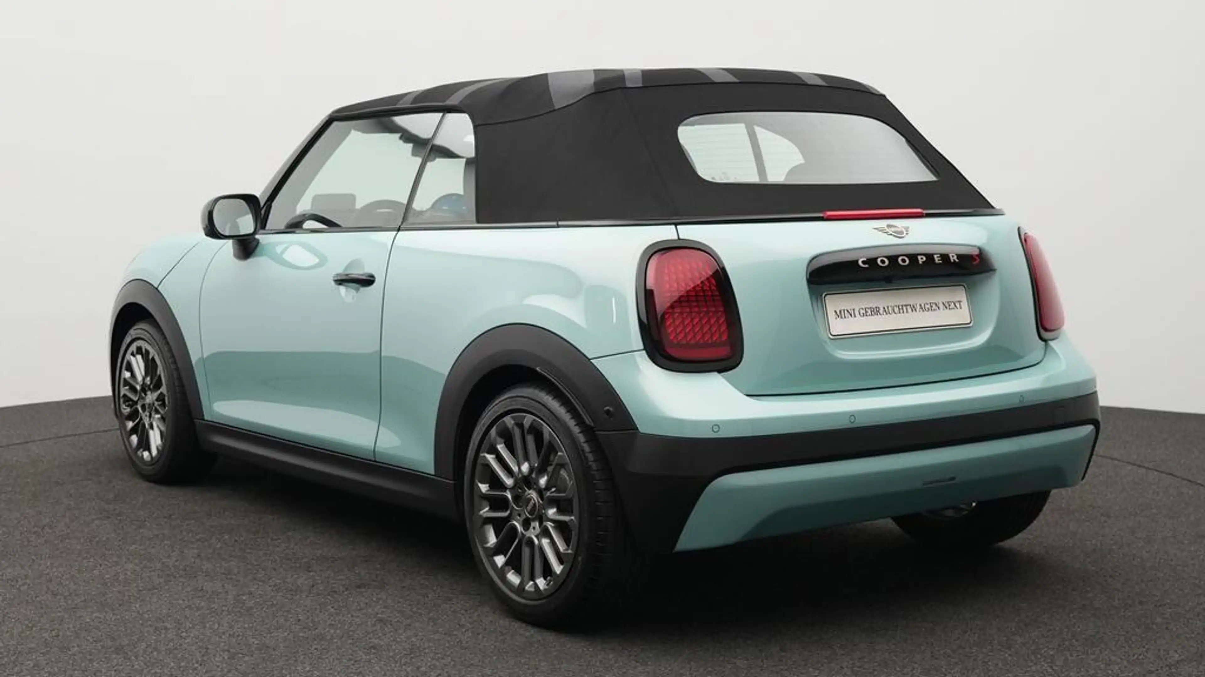 MINI Cooper S Cabrio Classic Trim — photo 7