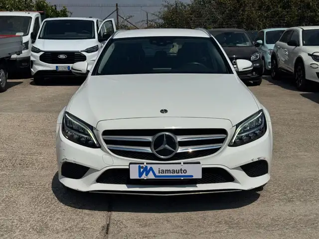 Mercedes-Benz C-Class view 3