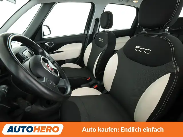 Fiat 500L view 10
