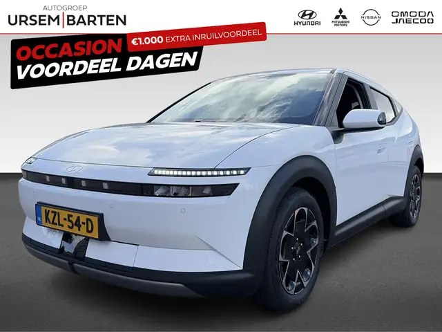 Hyundai IONIQ 3 Vision 61 kWh | Achteruitrijcamera | Airco (automa