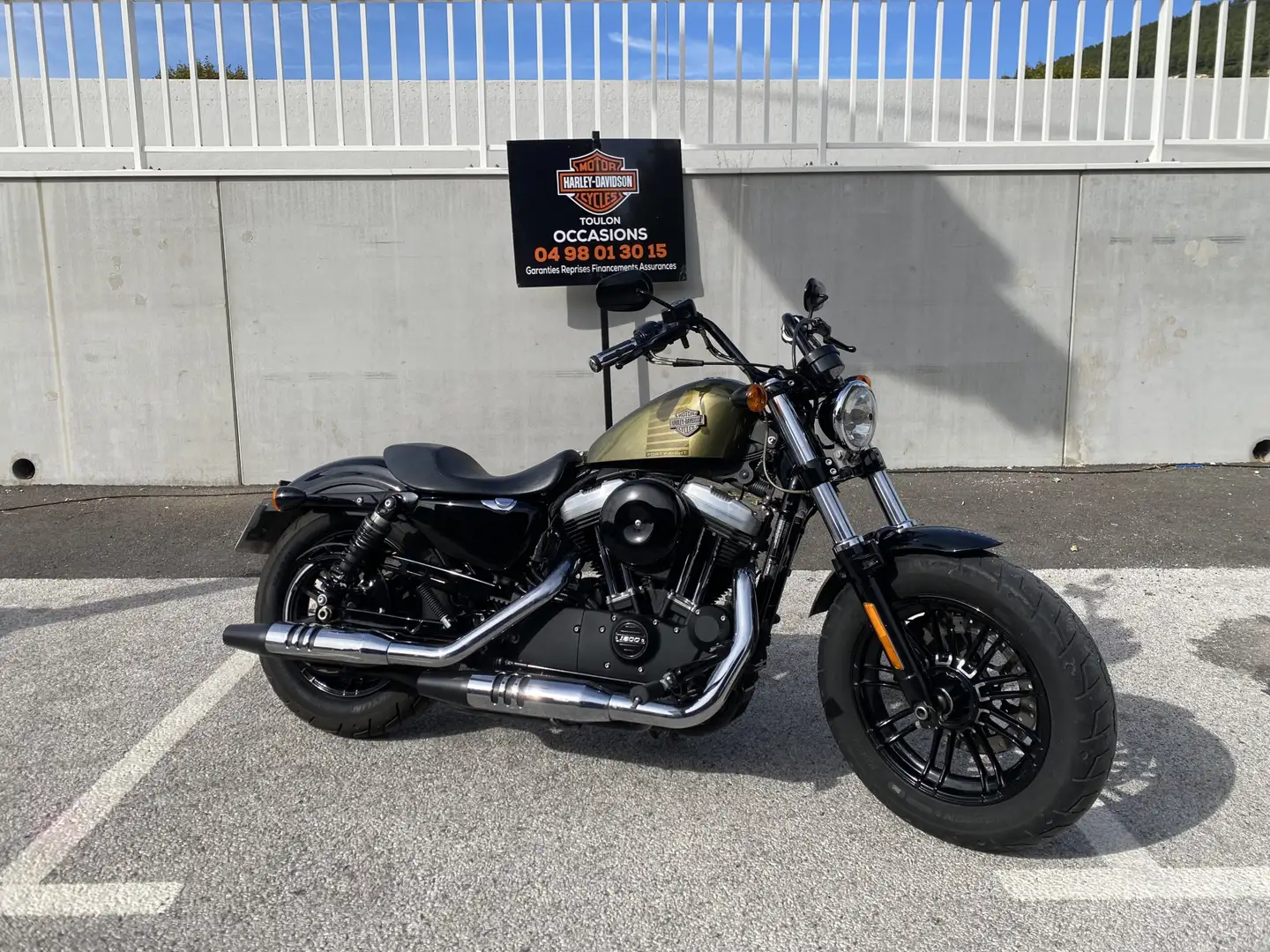 Harley-Davidson Sportster 1200 Vert - 2