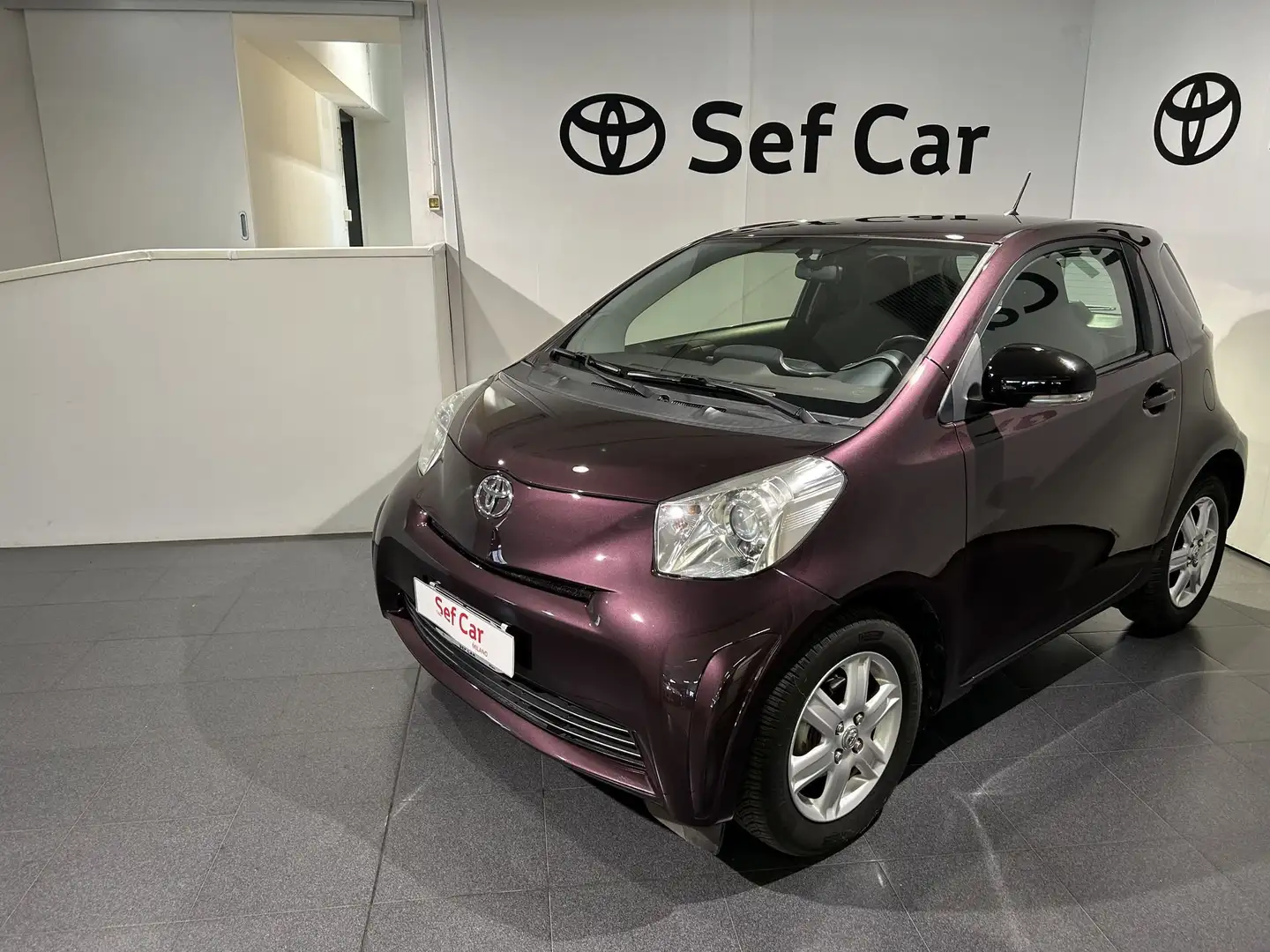 Toyota iQ iQ 1.0 CVT - 1