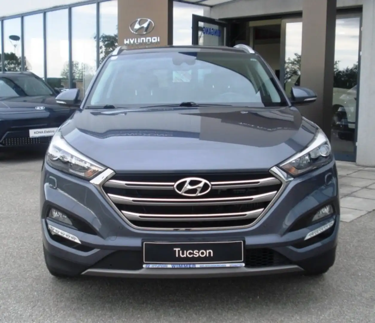 Hyundai TUCSON Style 1,7 CRDi 2WD DCT 815m-P5-O4 Grau - 2