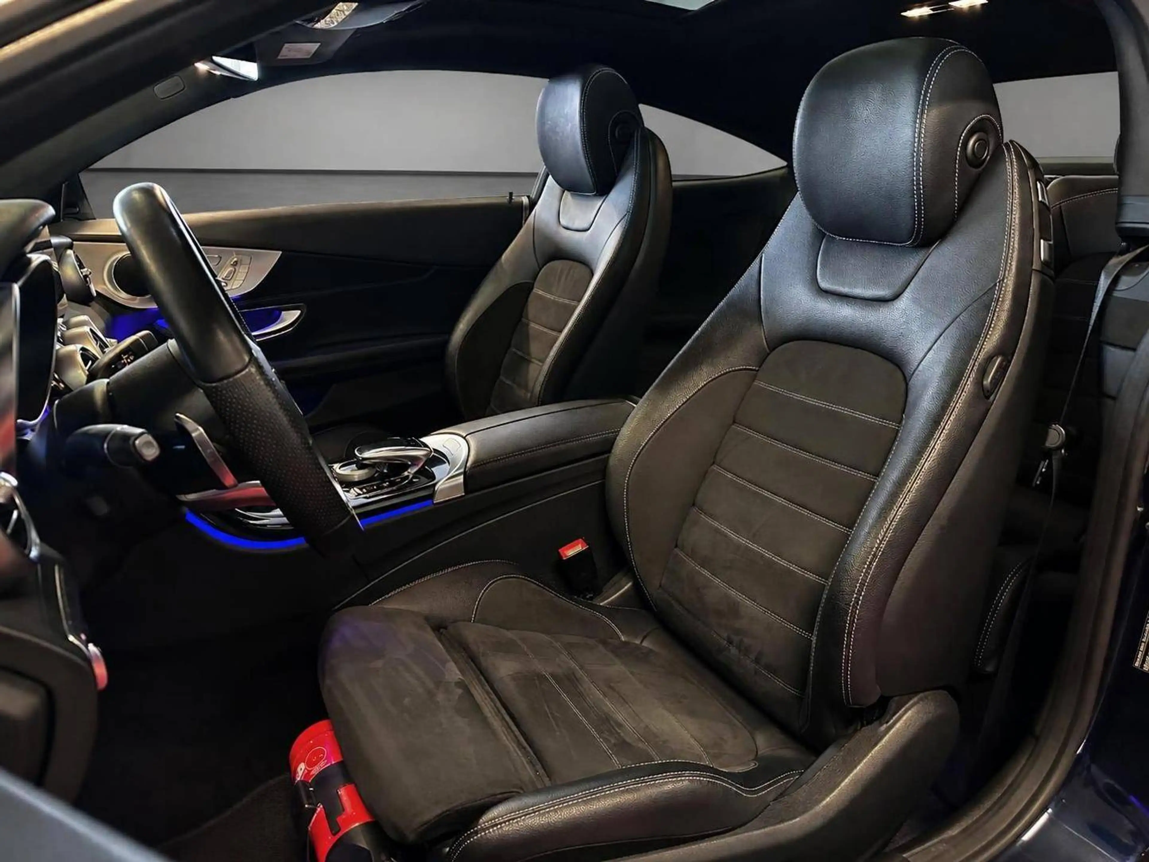 Mercedes-Benz C 300 C300 d Coupe AMG Line //Ambiente//Memory// — photo 8