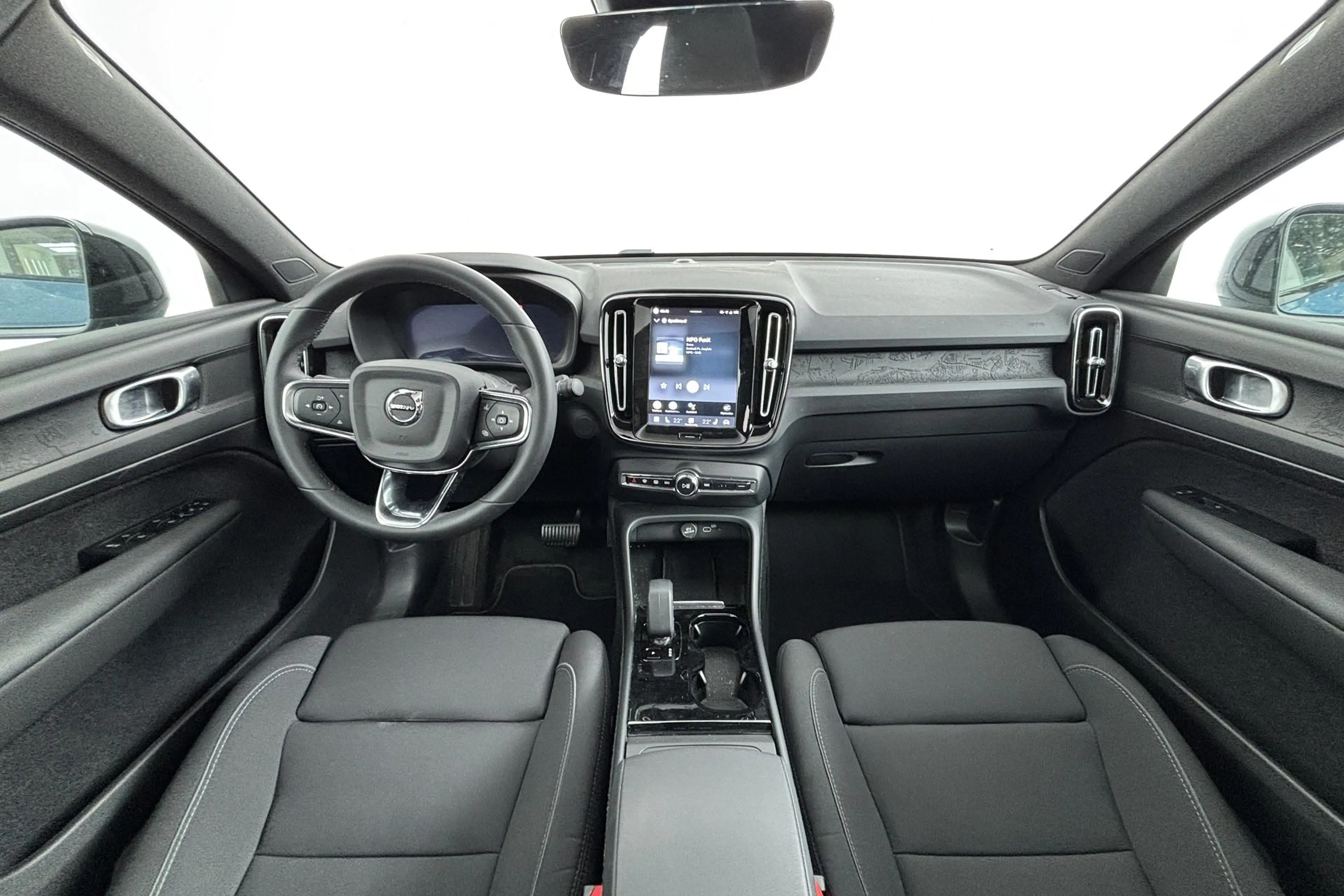Volvo C40 Single Motor Extened Range Core 82 kWh Stijlvol en — photo 2