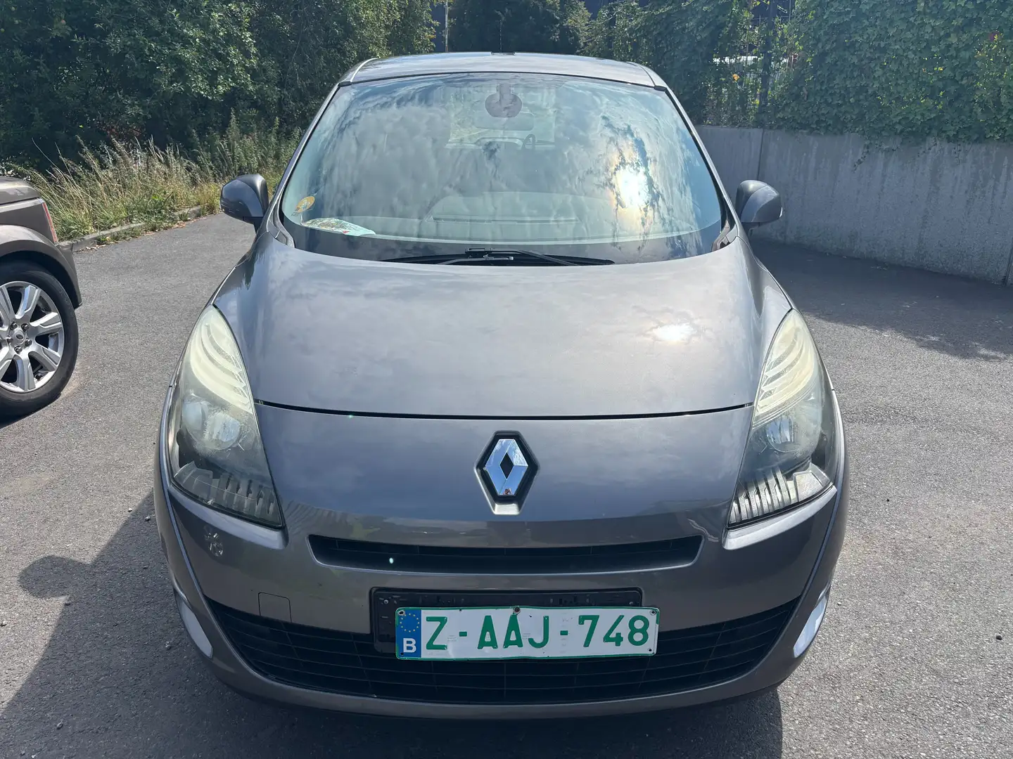 Renault Grand Scenic meganeScénic 1.5 dCi 5pl. Gri - 1