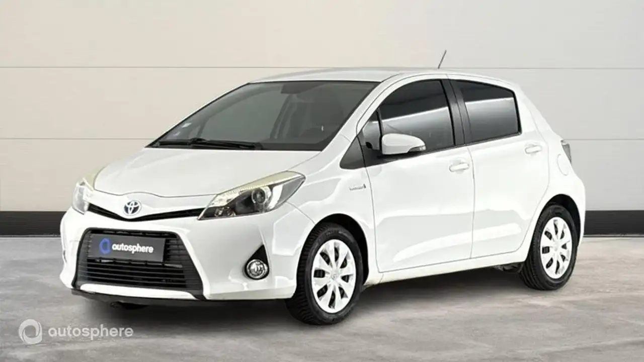 Toyota Yaris HSD 100h Dynamic 5p