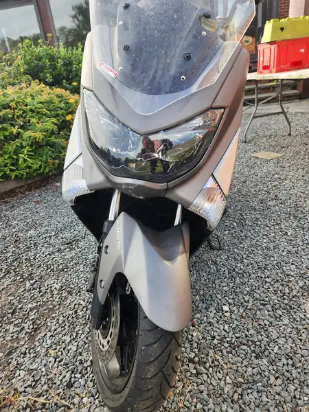 Yamaha NMAX 125 - foto 3