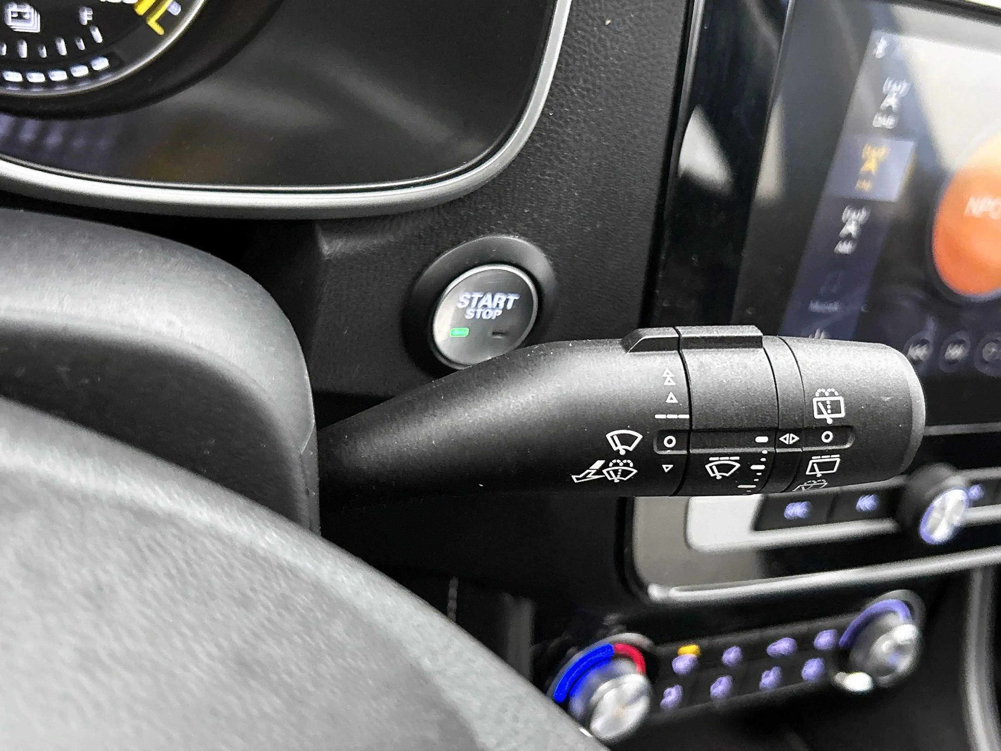 MG ZS EV Comfort 45 kWh | Apple Carplay/Android Auto | P — photo 8