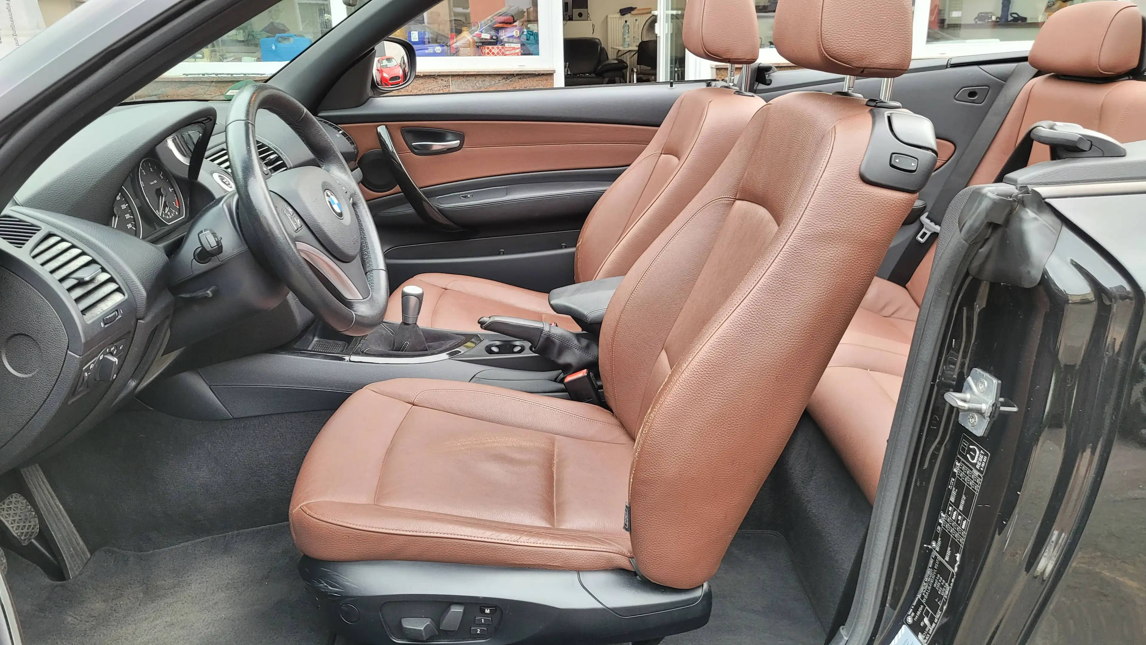 BMW 118 i Cabrio M-Paket*Sport*Alu*Leder*Memory*PDC*SH*AUX — photo 20