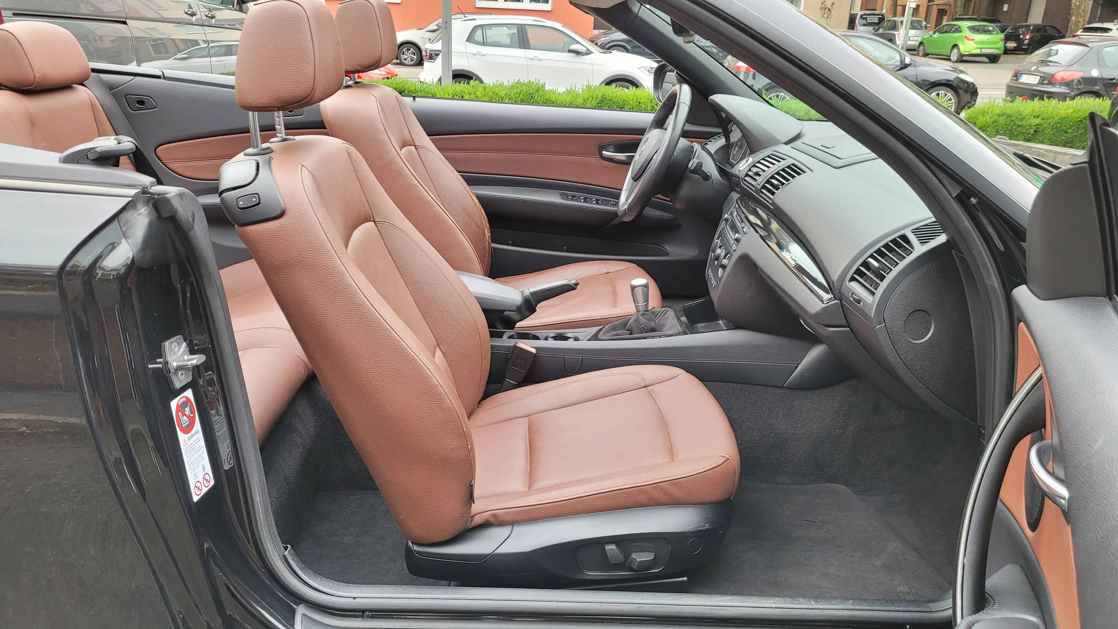 BMW 118 i Cabrio M-Paket*Sport*Alu*Leder*Memory*PDC*SH*AUX — photo 23