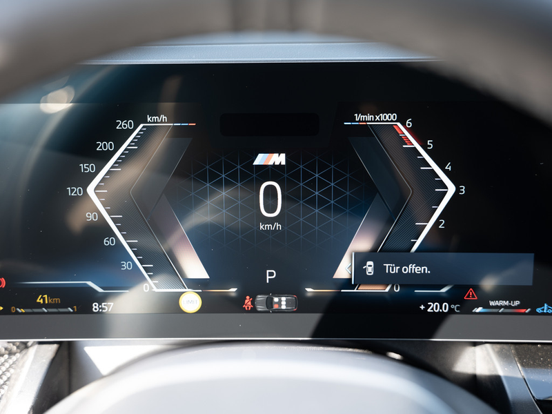 BMW 540 d Touring xDrive M-Sport Pro 360° LED HUD — photo 13