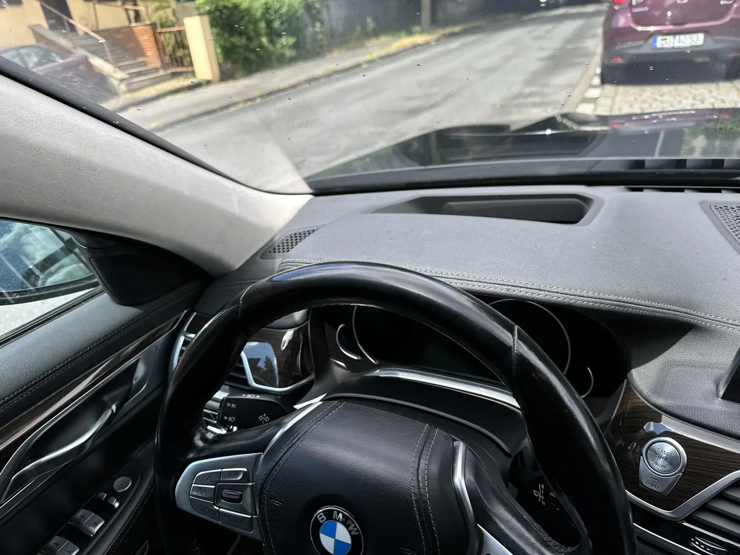 BMW 730 730 d Black - 1