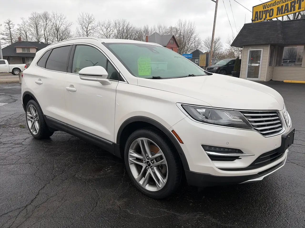 Lincoln MKC снимка Lincoln MKC
