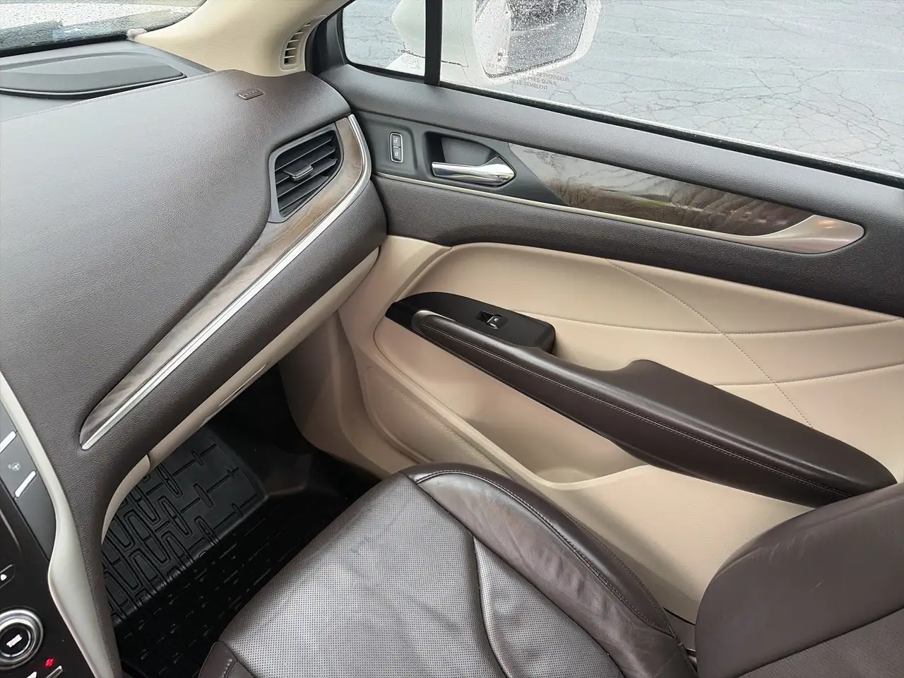 Lincoln MKC снимка Lincoln MKC