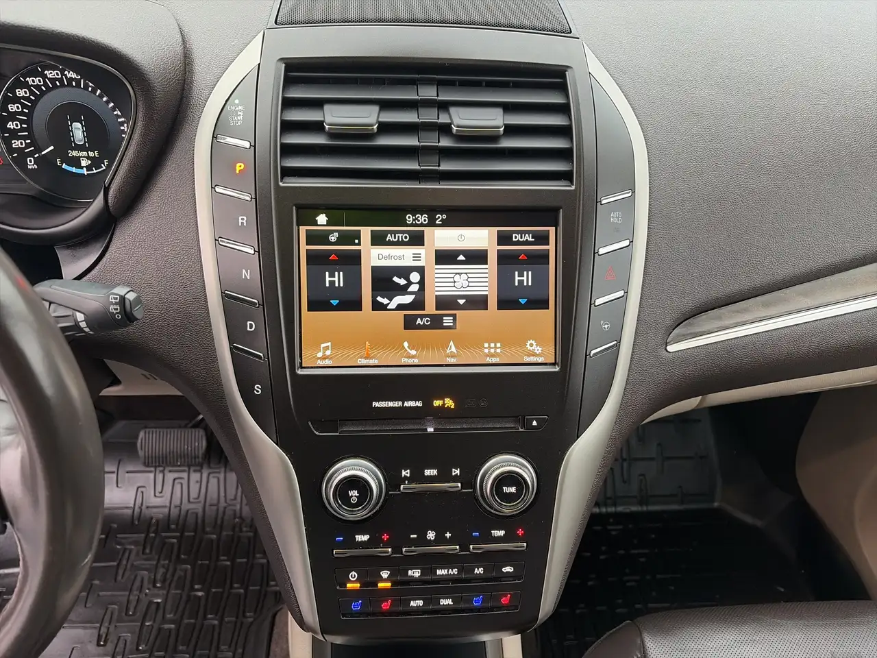 Lincoln MKC снимка Lincoln MKC