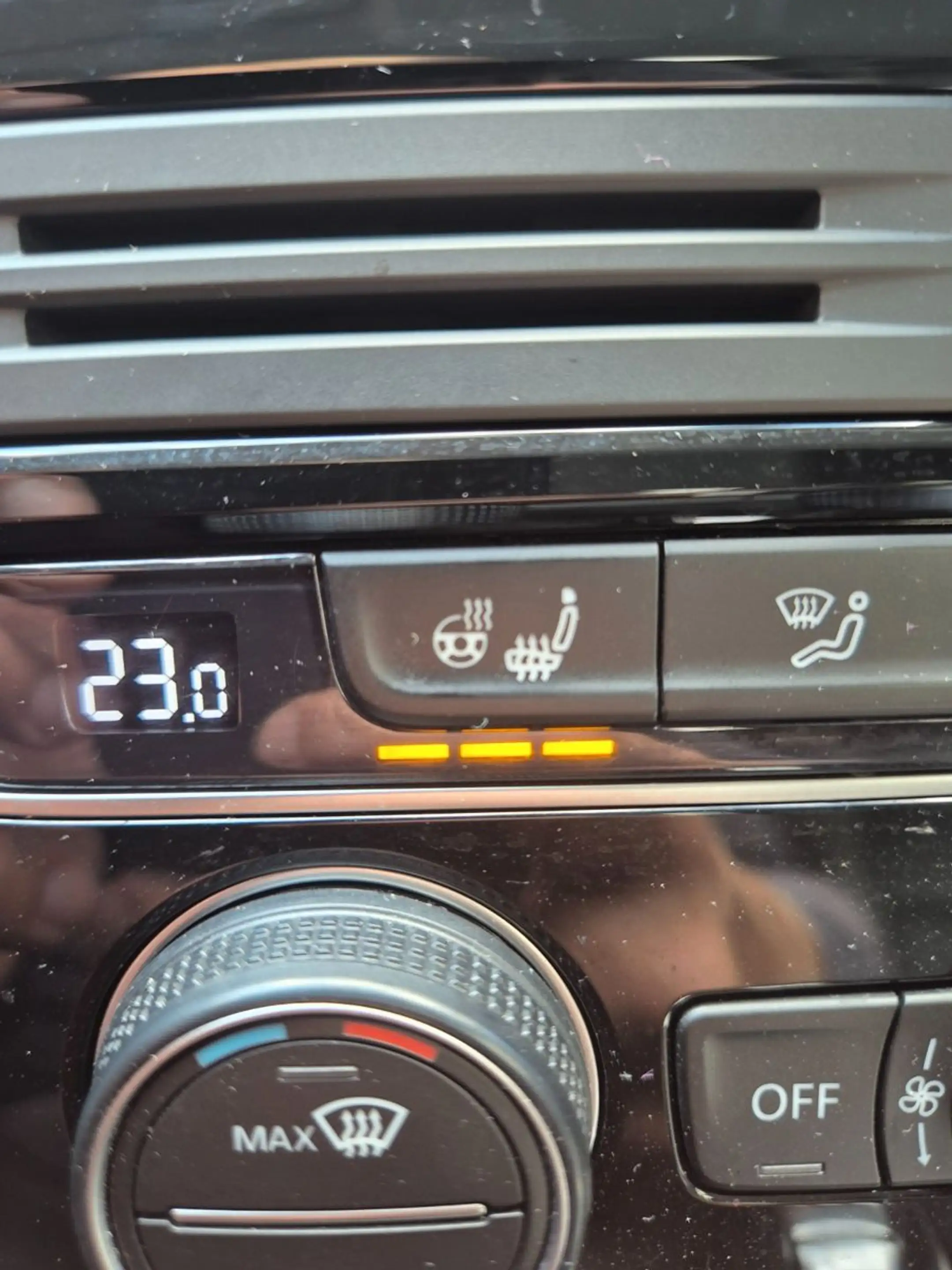 Volkswagen Golf Sportsvan VII Highline AUTOMATIK, AHK, 2.HD — photo 8