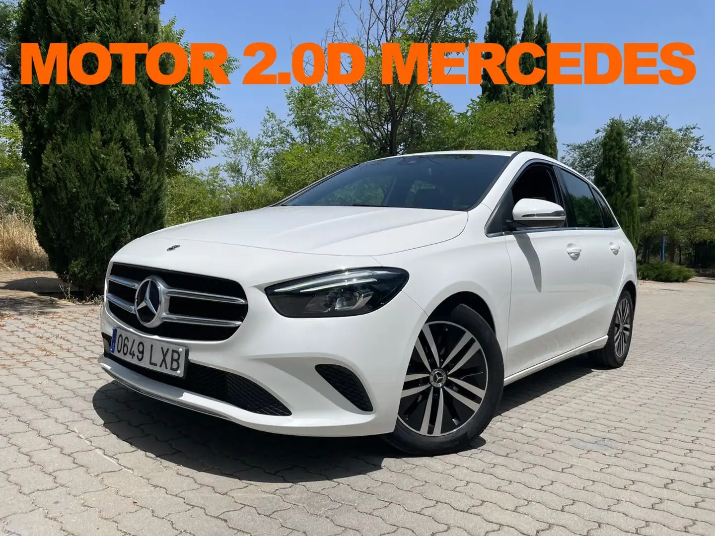 Mercedes-Benz B 180 d 116cv 8 vel. *IVA deducible* Blanco - 1