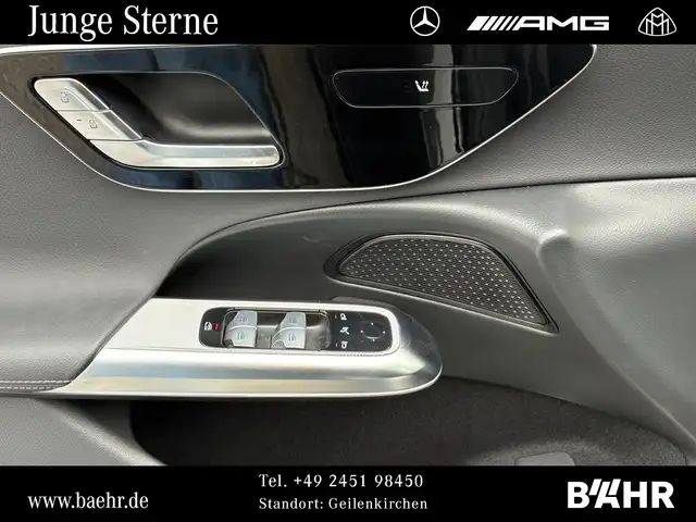 Mercedes-Benz E-Class view 14