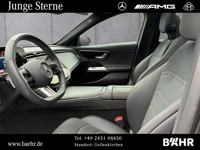 Mercedes-Benz E-Class view 11