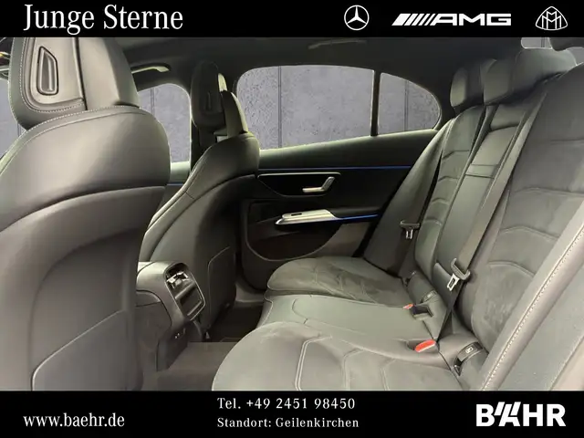 Mercedes-Benz E-Class view 9