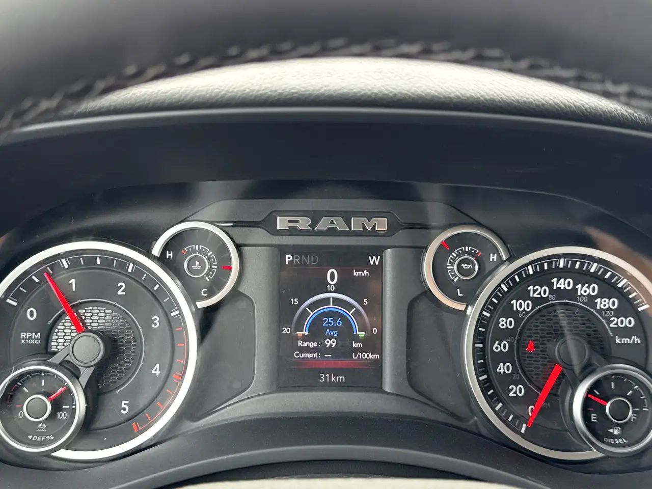 RAM 3500 снимка RAM 3500