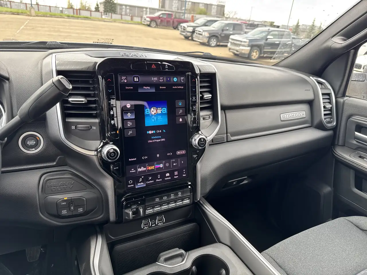 RAM 3500 снимка RAM 3500