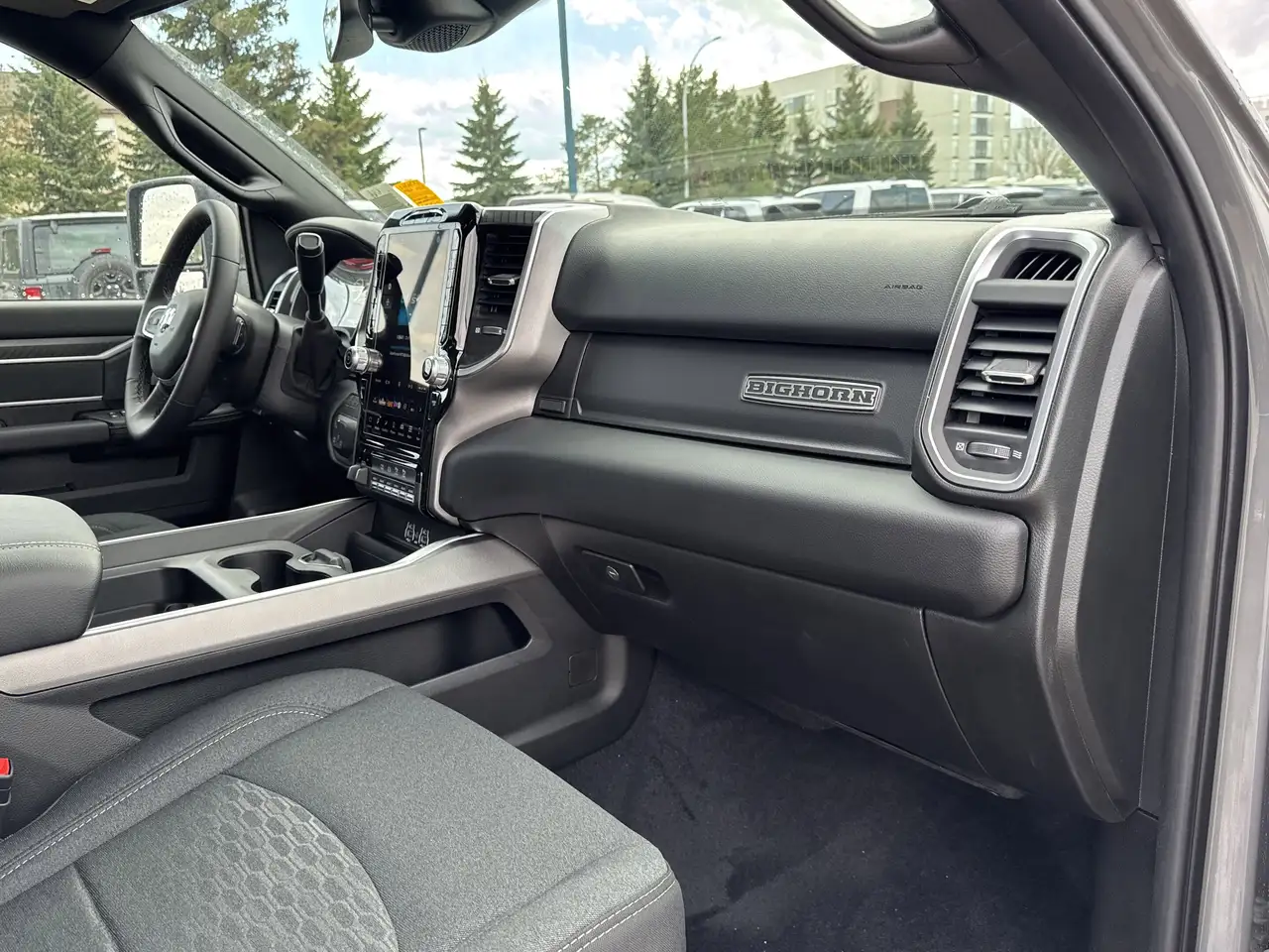 RAM 3500 снимка RAM 3500