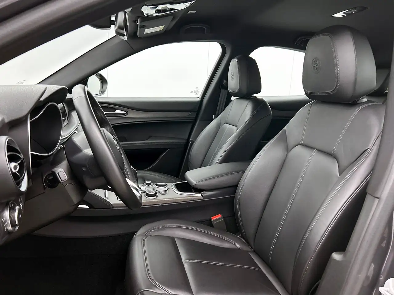 Alfa Romeo Stelvio 2022