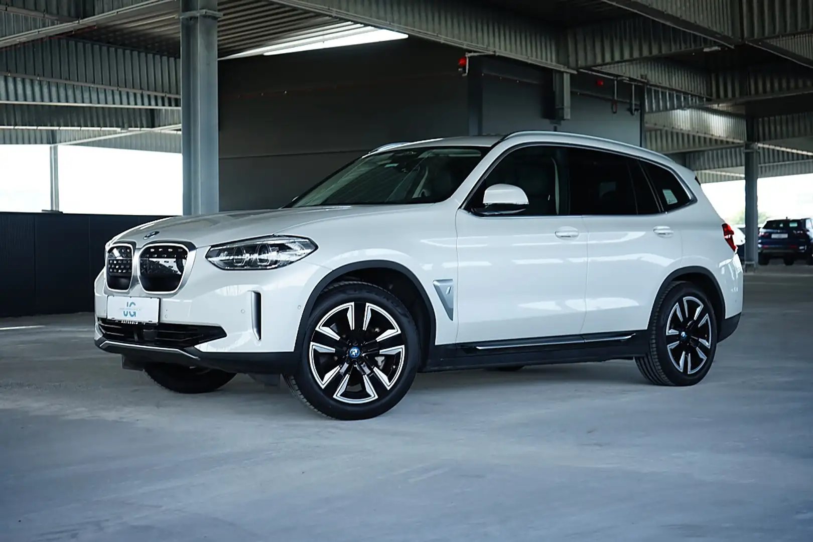 BMW iX3 * PANO * ACC * LED * Driving Assi * Live Cockpi... Weiß - 1