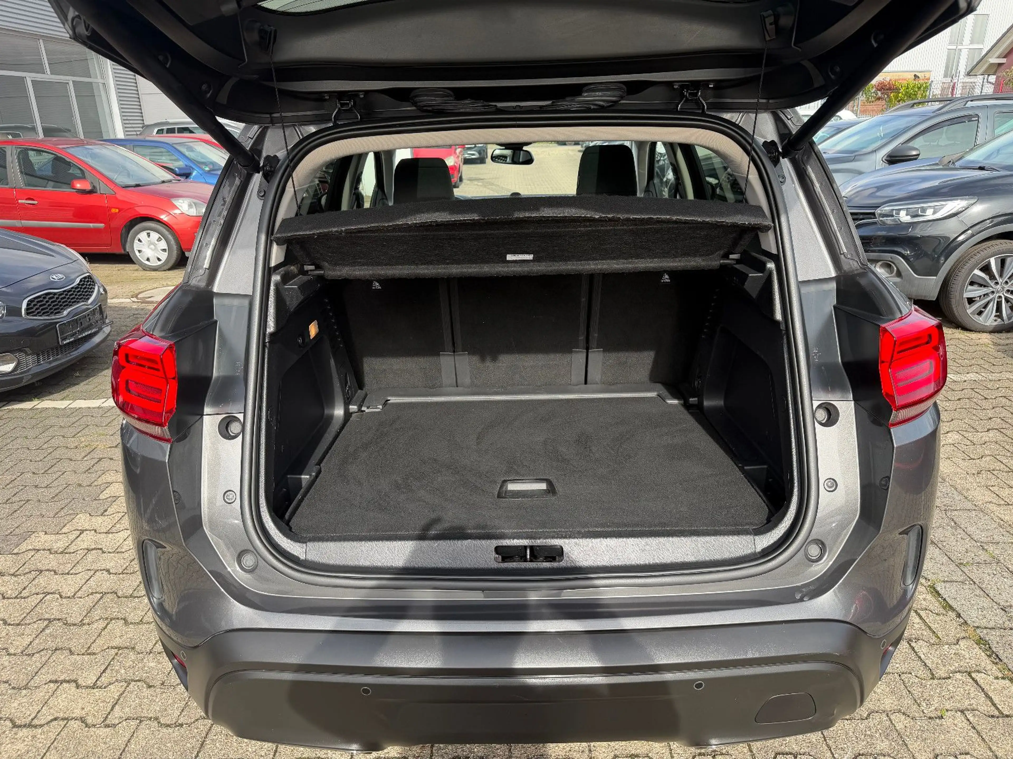 Citroen C5 Aircross Shine/PANO/GARANTIE/AHK/ALU/KAMERA/ — photo 8