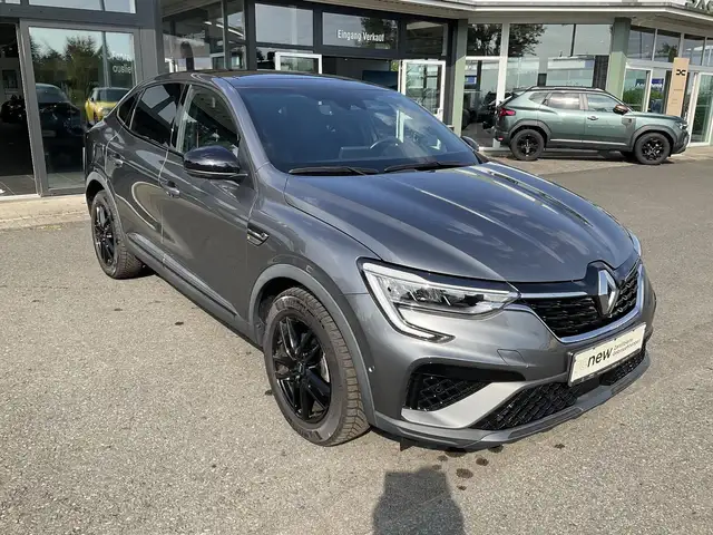 Renault Arkana R.S. Line Mild Hybrid 160 EDC GSD, Standh
