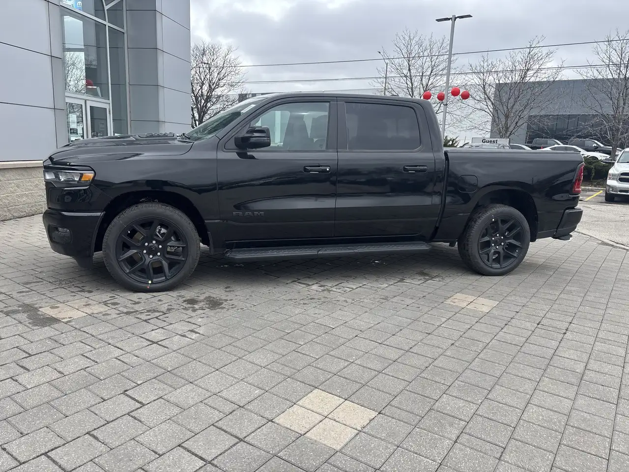 RAM 1500 снимка RAM 1500
