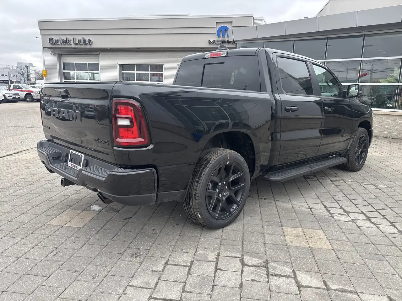 RAM 1500 снимка RAM 1500
