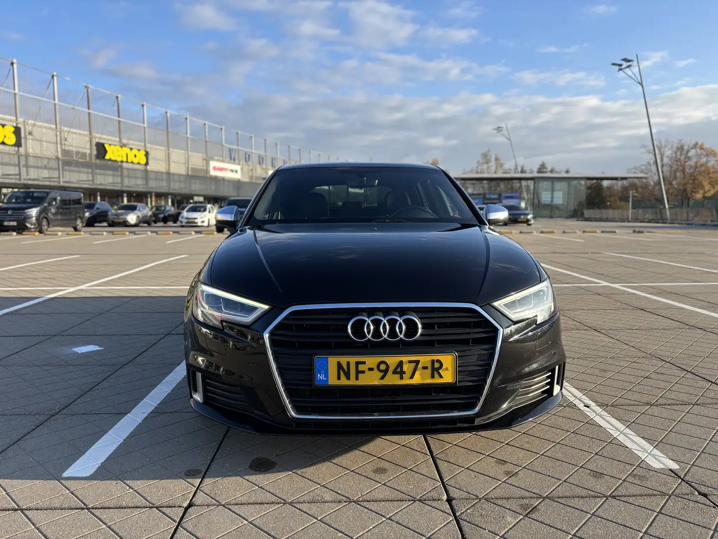 Audi A3 1.6 TDI Sport S line 110 Pk automaat s-Tronic (7) Zwart - 2