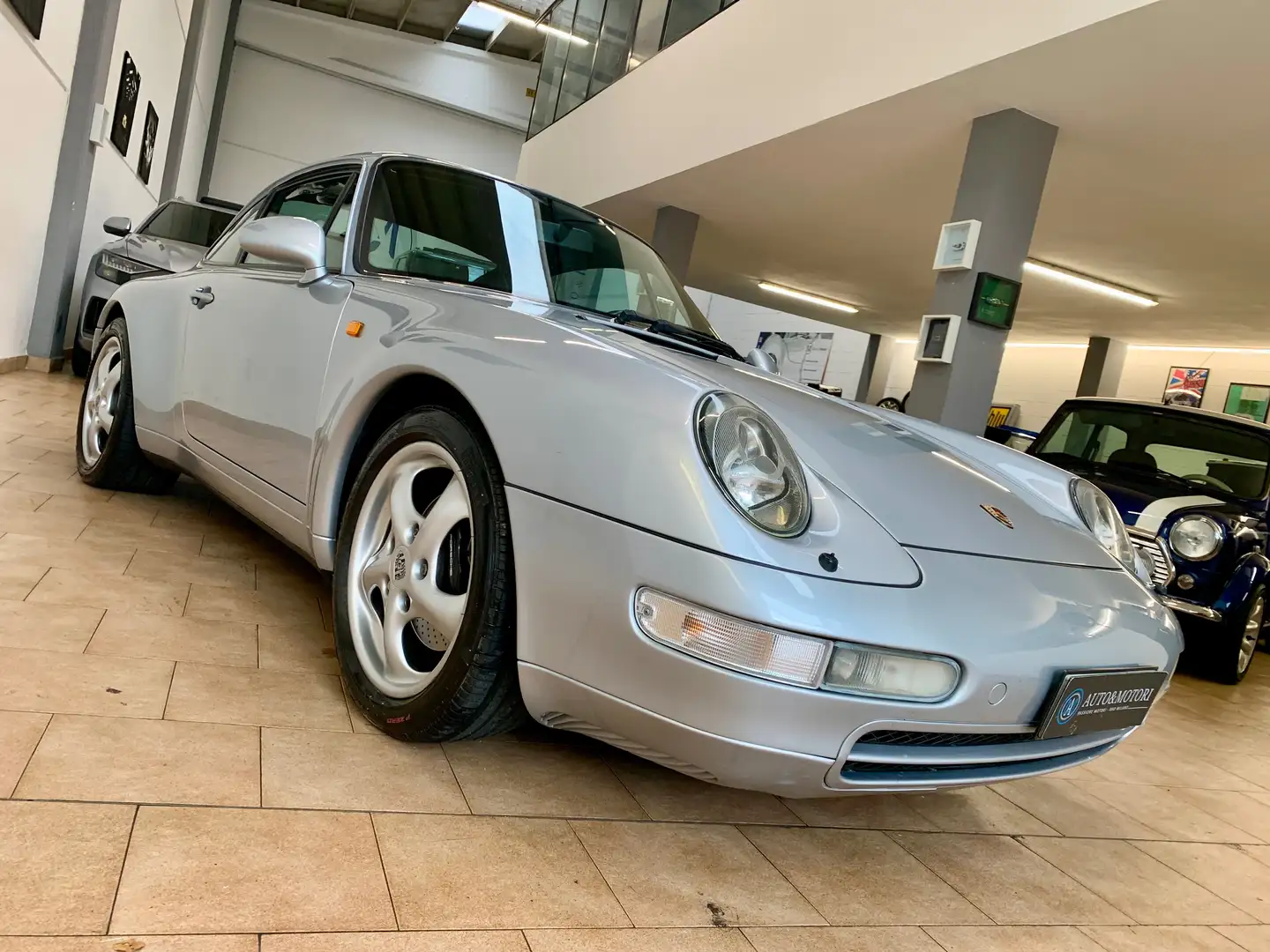 Porsche 993 911 993 Coupe 3.6 Carrera Tiptronic S - ASI Silber - 2