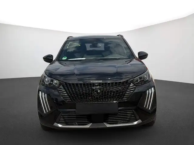 Peugeot 2008 view 3