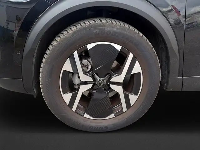 Peugeot 2008 view 9